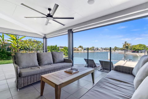 YALLA24-Luxury Resort Style Home - Maitland Accommodation 2