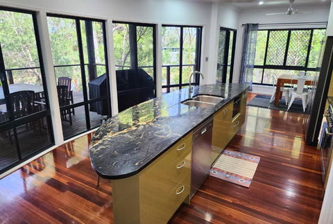 EUROLIE ON HIGH At Kingfisher Bay Fraser Island - Maitland Accommodation 3