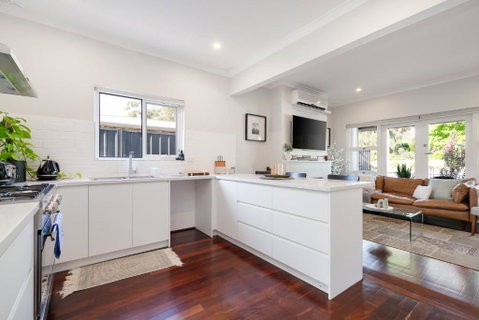 Guildford Cottage By Swan Bnb Management - Maitland Accommodation 2