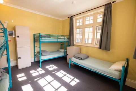 YHA Newcastle Beach - Maitland Accommodation 2