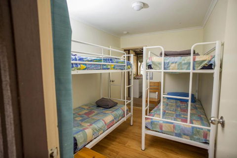 YHA Pittwater Eco, Sydney - Maitland Accommodation 1