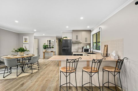 Yankavilla - Yankalilla - C21 SouthCoast Holidays - Maitland Accommodation 1