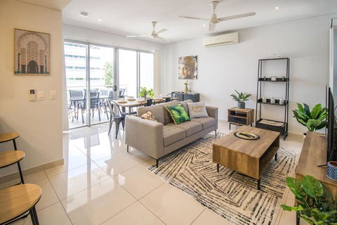 ZEN CENTRAL CBD - Affordable 3-Bdrm Apt In The Heart Of Darwin City - Maitland Accommodation 1