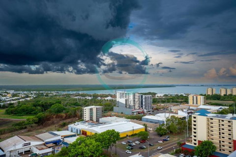 ZEN Pinnacle Penthouse (2) 3-BR Panoramic Retreat - Maitland Accommodation 2