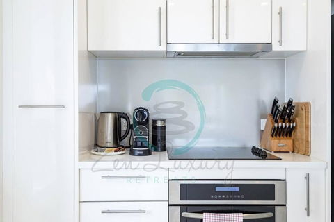 ZEN SUNSHINE - COZY 2-BR/2-BA OCEAN VIEW RETREAT - Maitland Accommodation 1