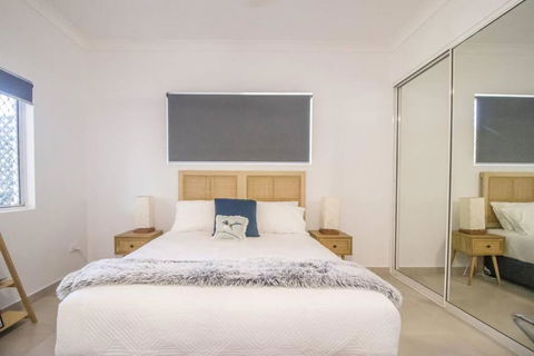 ZEN GARDEN - COZY 2-BR + Modern Design W/ Aircon - Maitland Accommodation 1