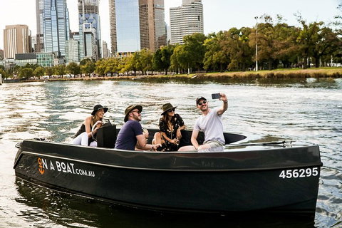 2-Hour Boat Rental In Melbourne - Maitland Accommodation 1