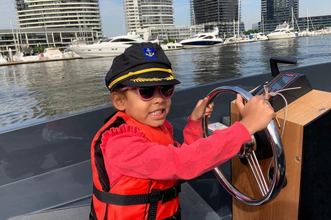 2-Hour Boat Rental In Melbourne - Maitland Accommodation 4