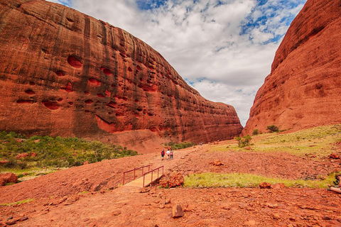 Kata Tjuta Sunrise And Valley Of The Winds Half-Day Trip - Maitland Accommodation 3