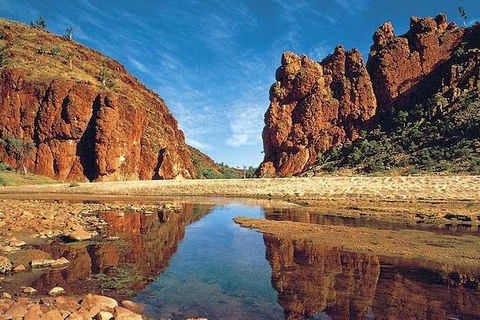 Alice Springs, Uluru Ayers Rock & Kings Canyon 8 Days Touring Package - Maitland Accommodation 4