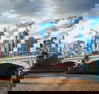 Highlights of Melbourne Cruise - Maitland Accommodation