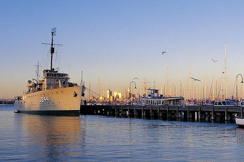 Melbourne City And Williamstown Ferry Cruise - Maitland Accommodation 4
