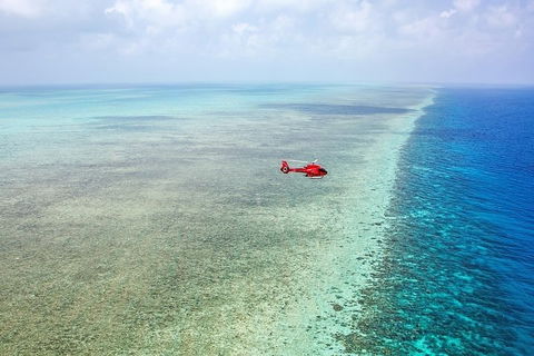 Great Barrier Reef 30-Minute Scenic Helicopter Tour From Cairns - Maitland Accommodation 5