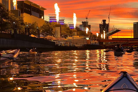 Melbourne Sunset Kayaking Experience With Dinner - Maitland Accommodation 4