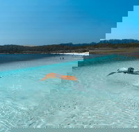 Lake McKenzie Full-Day Tour with Lunch from Hervey Bay - Maitland Accommodation