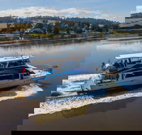 2.5 Hour Morning Discovery Cruise including sailing into the Cataract Gorge - Maitland Accommodation