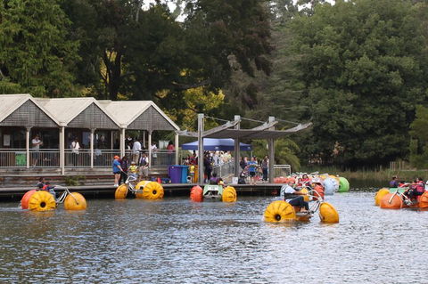 Yarra Valley, Dandenong Ranges Inc. Lunch With Wine,plus Morning Tea,chocolate - Maitland Accommodation 1