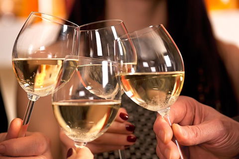 Yarra Valley Private Car Winery Tour And Chocolate.1-7 Passengers One Car Price - Maitland Accommodation 5