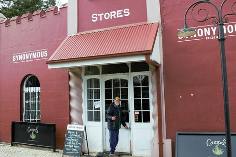 Blue Mountains - Maitland Accommodation 0