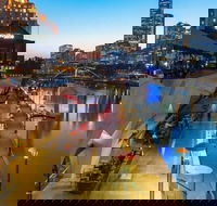 Nightlife In Melbourne St Kilda - Maitland Accommodation