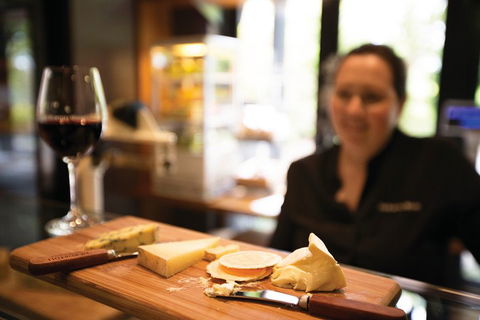 Yarra Valley 2-6 Guests With Lunch And Gin Tasting At Four Pillars - Maitland Accommodation 4
