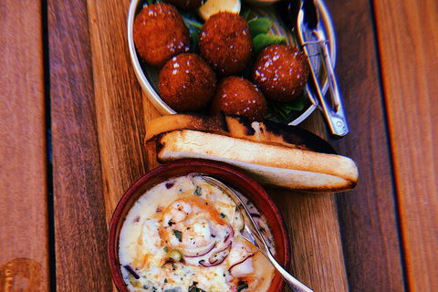 Personalised, All-inclusive Day Tours Of The Hunter Valleys Finest Venues - Maitland Accommodation 4