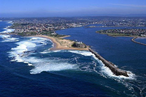 25-30 Minute Newcastle & Macquarie Helicopter Shared Flight - Maitland Accommodation 1